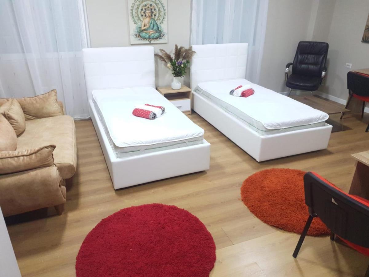 Lovely Apartment On Tirana City Center Zewnętrze zdjęcie